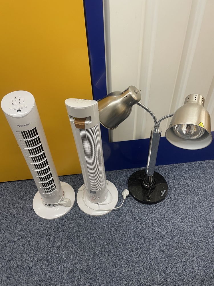 Guildford Self storage unit auction IB-1464 13