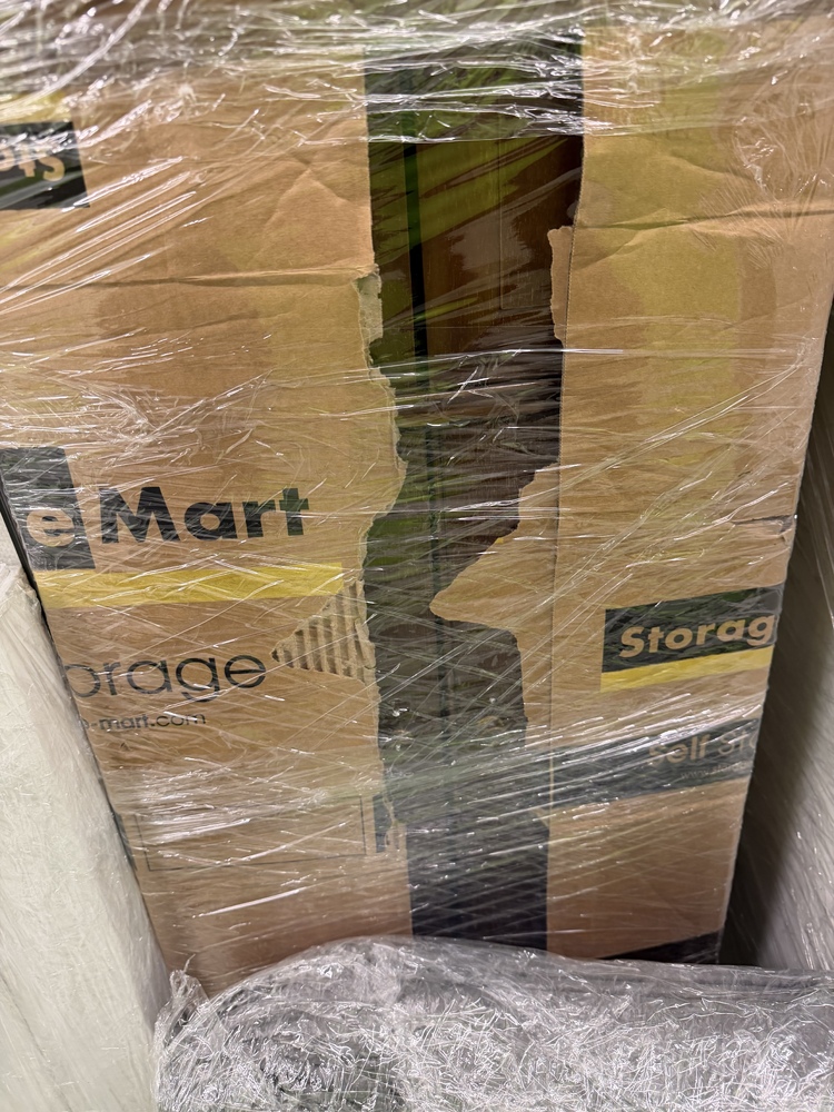 StorageMart High Wycombe Storage auction IB-1930