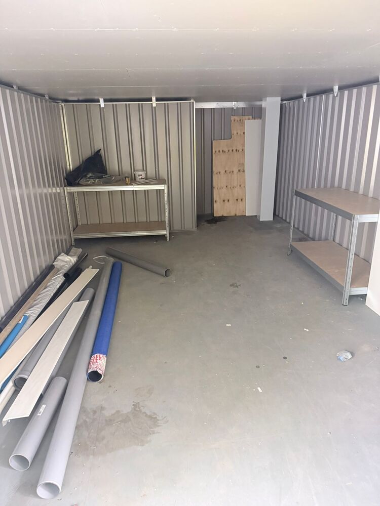 Yate Storage auction IB-9640