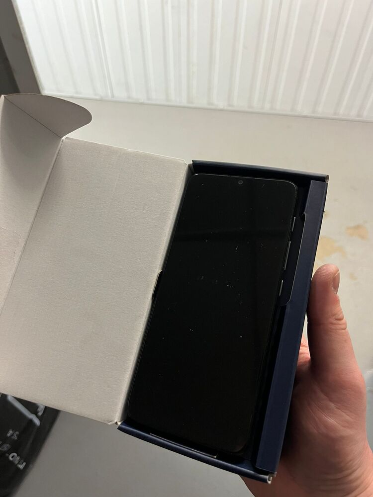 Storebox Bolton Self storage auction IB-9233