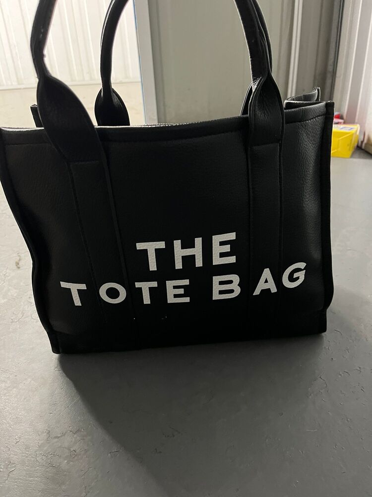 Storebox Bolton Storage Unit auction IB-9233