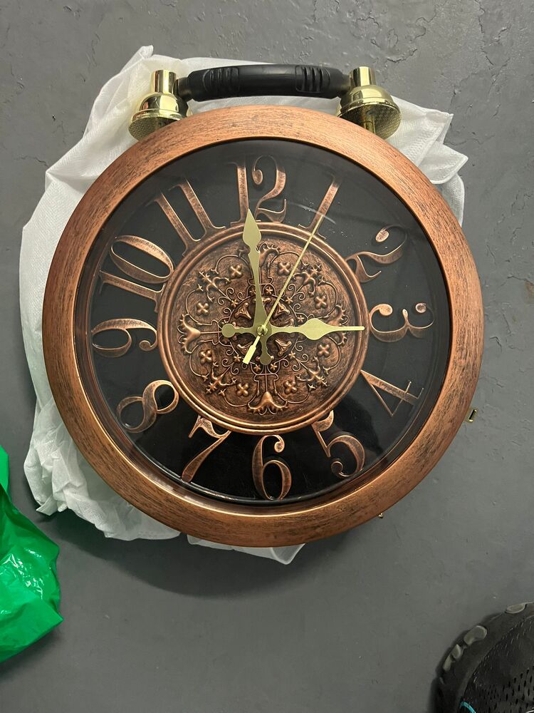 Storebox Bolton Storage Unit auction IB-9233 12