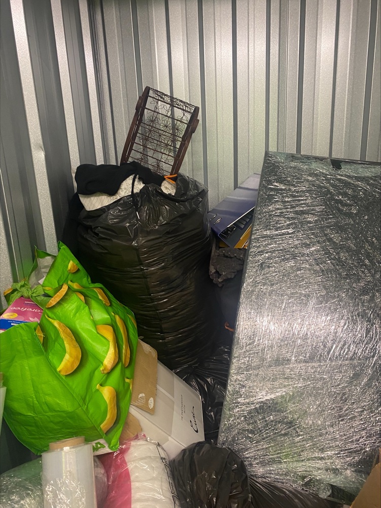 StorageMart High Wycombe Self storage auction IB-7260