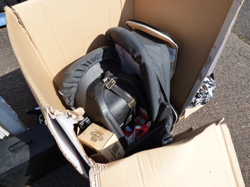 Wellington Storage auction IB-7971 10