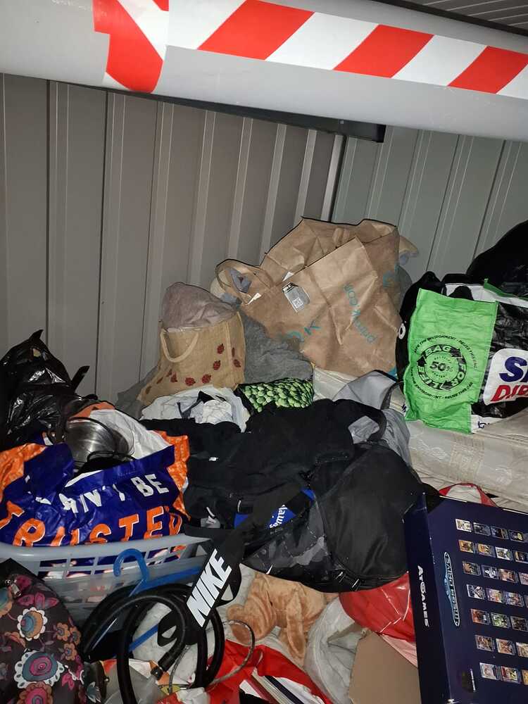 Worcester Self storage unit auction IB-2329