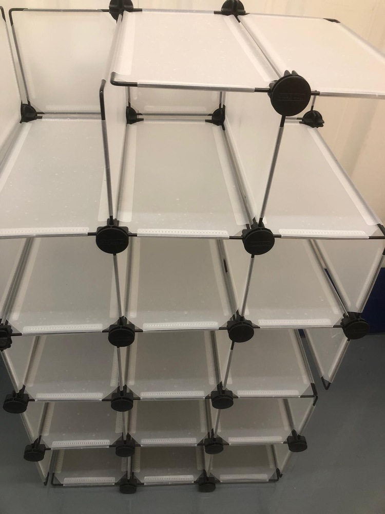 Staples Corner Self storage unit auction IB-5869