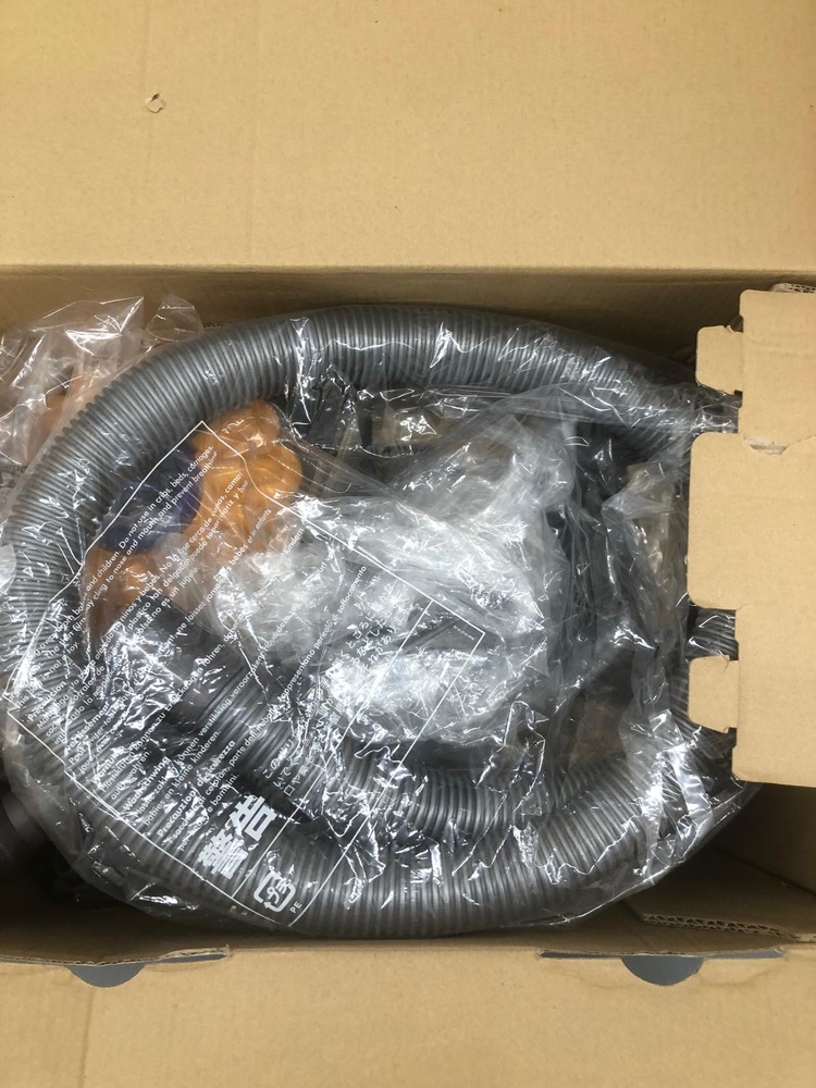 Staples Corner Self storage auction IB-2576 24