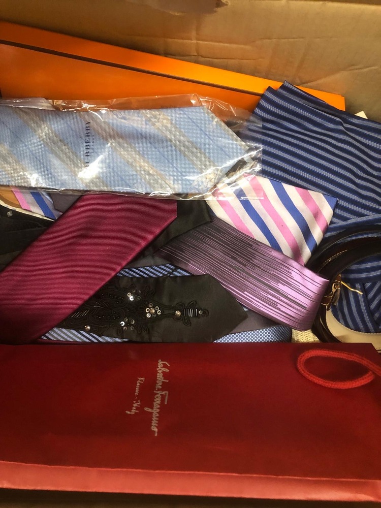 Staples Corner Self storage unit auction IB-2576 33