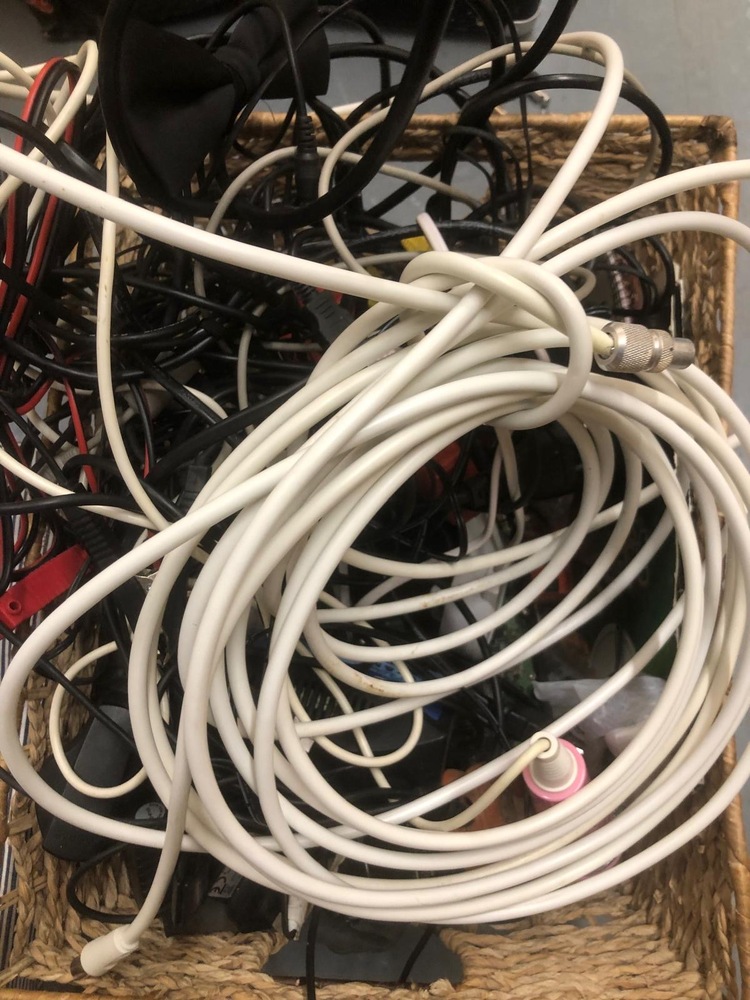 Staples Corner storage facility unit auction IB-6032 16