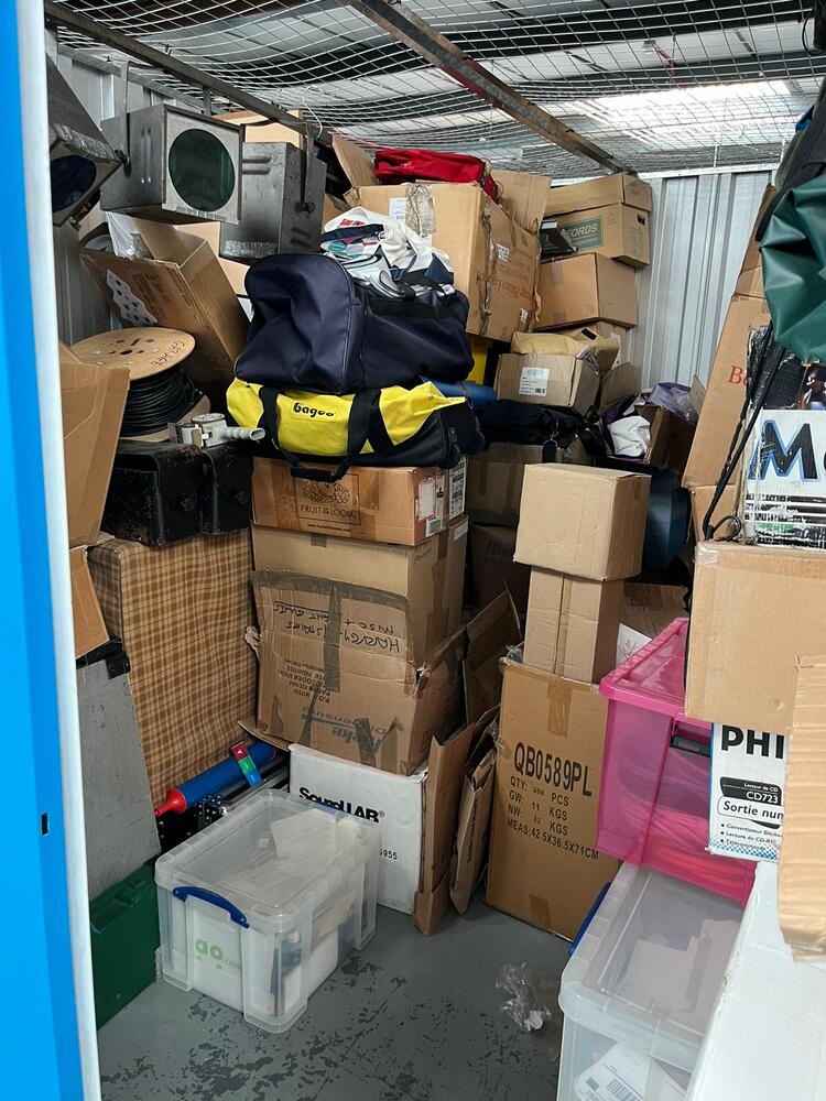 Storebox Bolton storage facility unit auction IB-9397