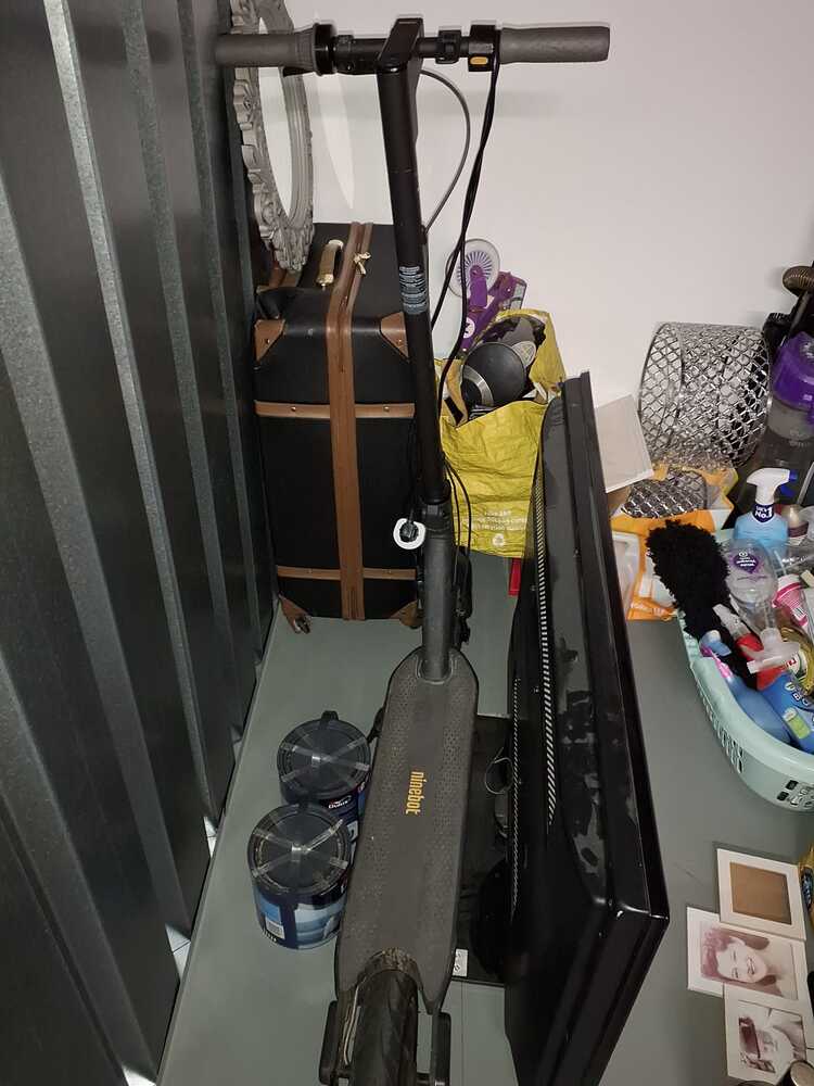 Swadlincote Storage Facility auction IB-7009