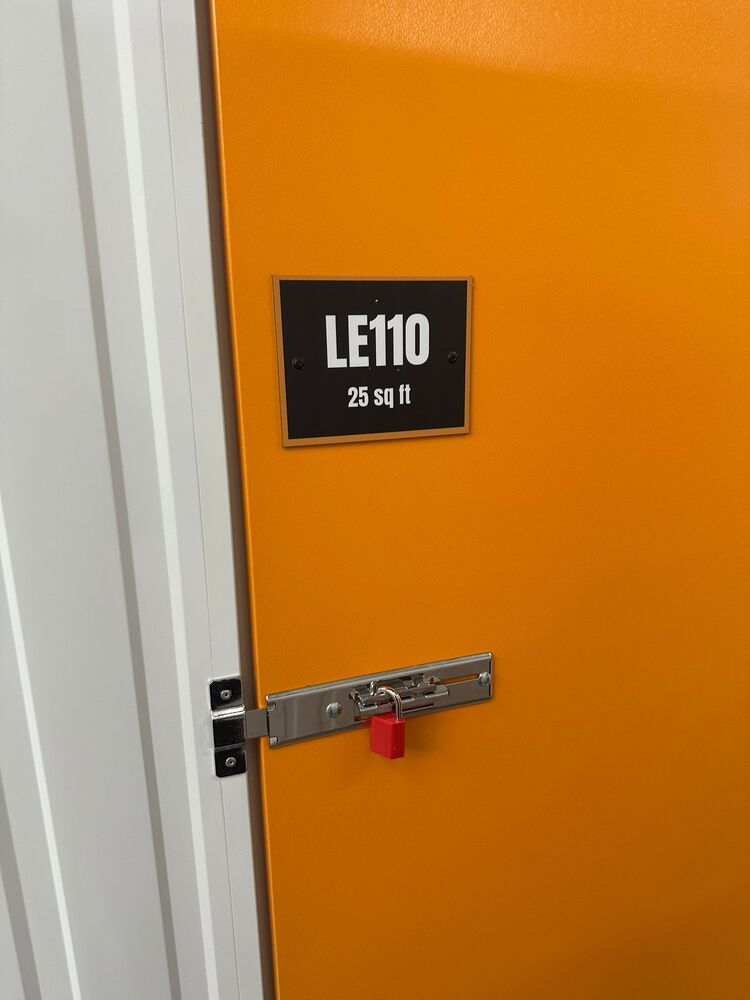 Orange Box - Long Eaton Storage Unit auction IB-5490 22