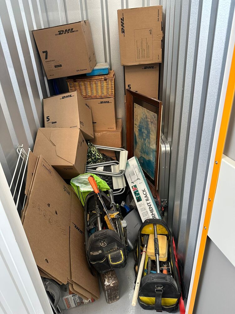 Orange Box - Long Eaton Self storage facility auction IB-5490 45