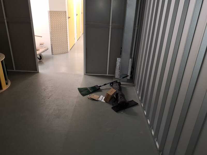 Stoke On Trent Storage Unit auction IB-2163