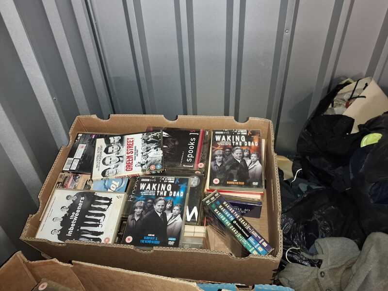 Stoke On Trent Self storage unit auction IB-2502