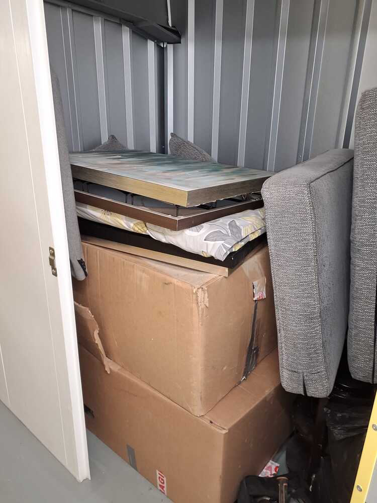 Stoke On Trent Storage Unit auction IB-9622