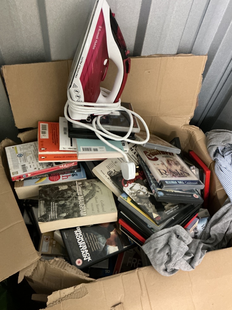 Bishopbriggs Storage Vault storage facility unit auction IB-6376