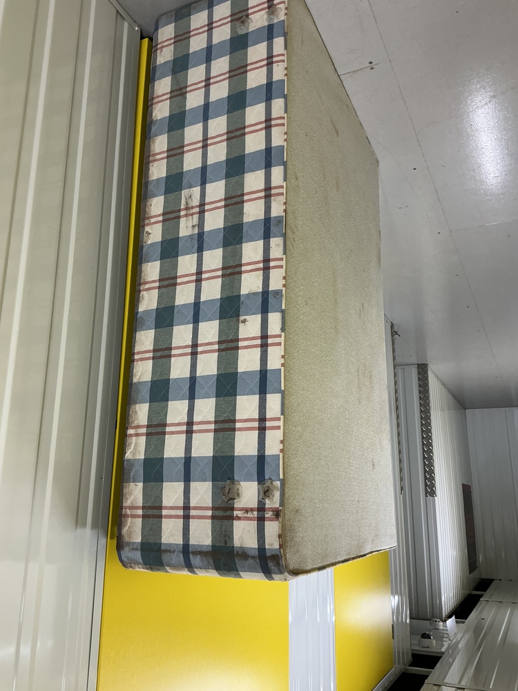 Bishopbriggs Storage Vault Self storage unit auction IB-8483