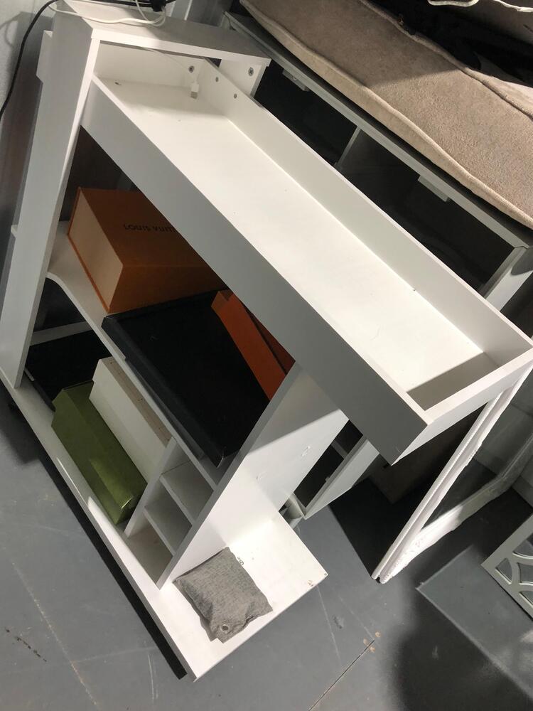 The Storage Team Corby Storage Unit auction IB-5172 122