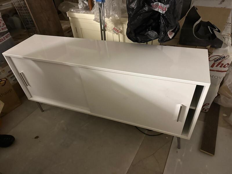 New Malden Self storage unit auction IB-3908 33
