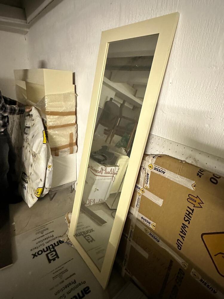 New Malden Self storage auction IB-3908 44