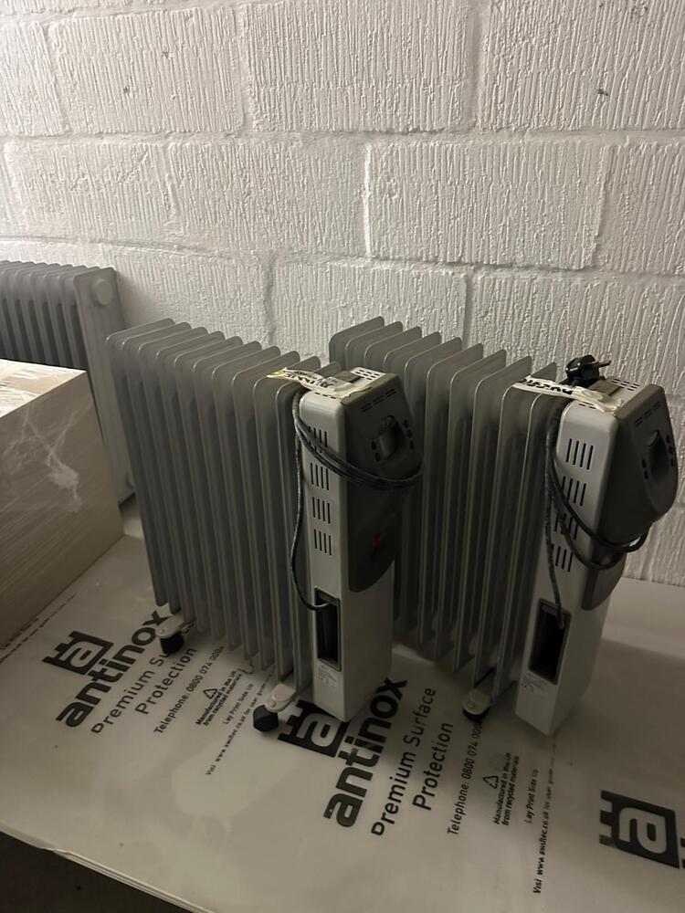 New Malden Storage Unit auction IB-3908 52
