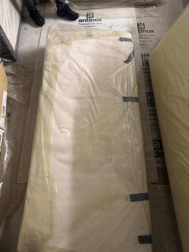 New Malden Storage auction IB-3908 80