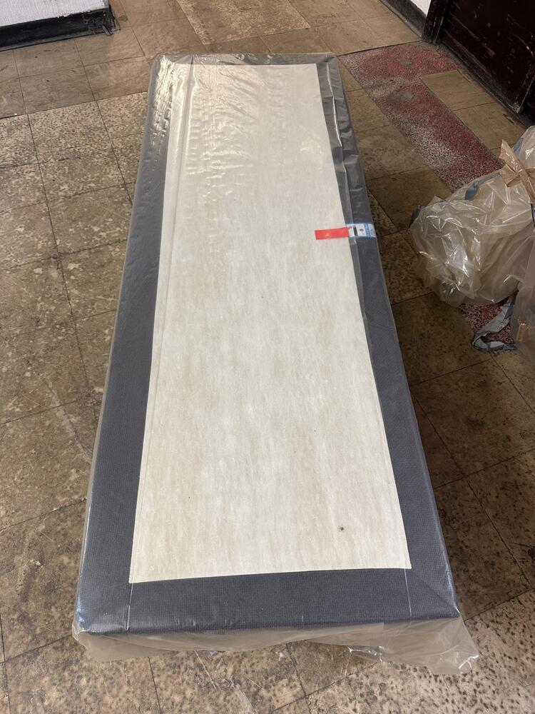 New Malden Storage Unit auction IB-3908 82