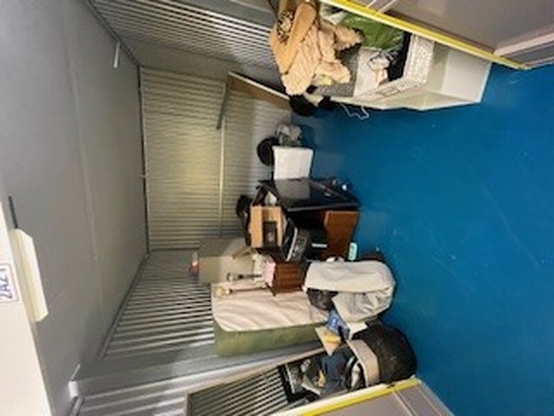 uk Self storage facility auction IB-2164 25