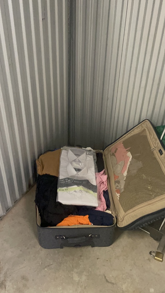 Battersea Storage Unit auction IB-4054