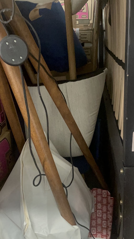 Battersea Storage Unit auction IB-5430