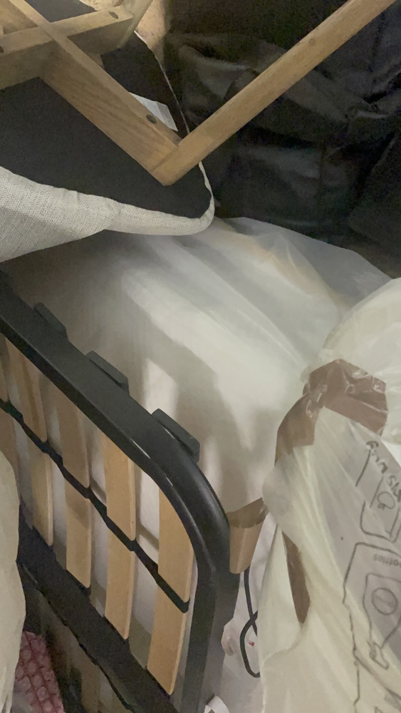 Battersea Self storage auction IB-5430