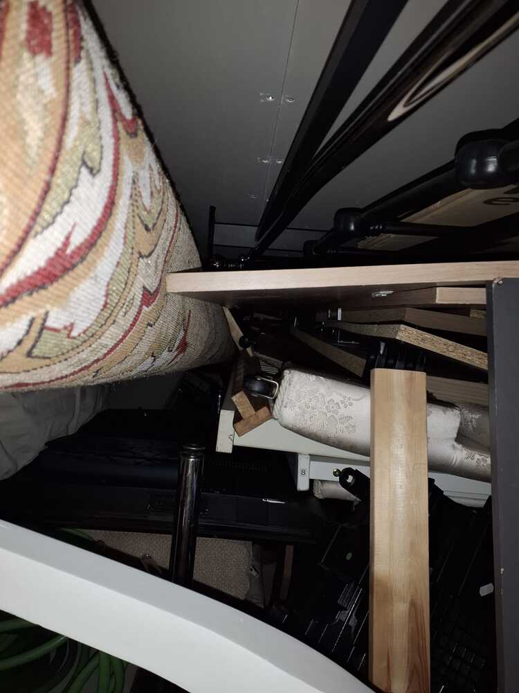 Sheffield Storage auction IB-1156