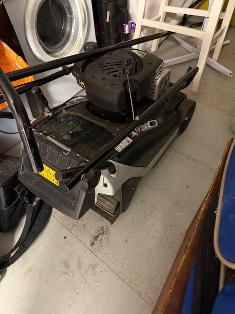 Woking Storage Facility auction IB-9440