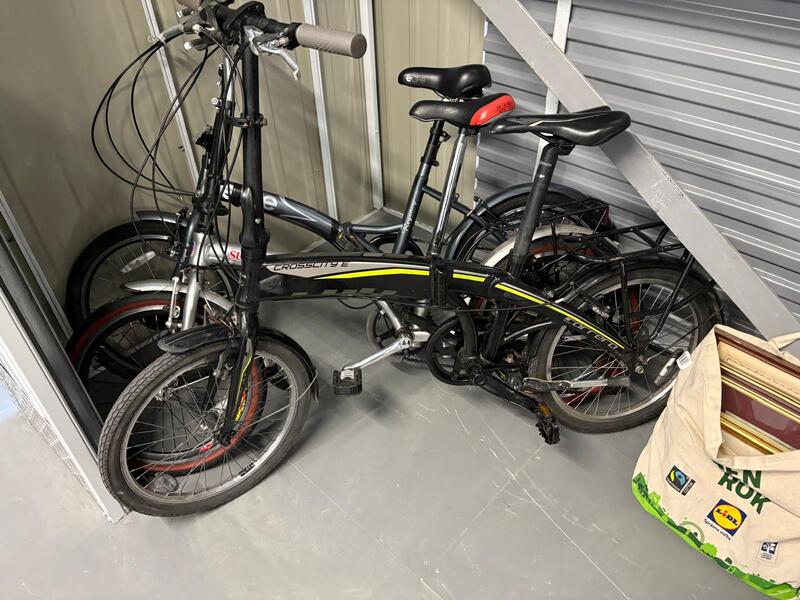 Storage King Heathrow Storage Unit auction IB-2144 62
