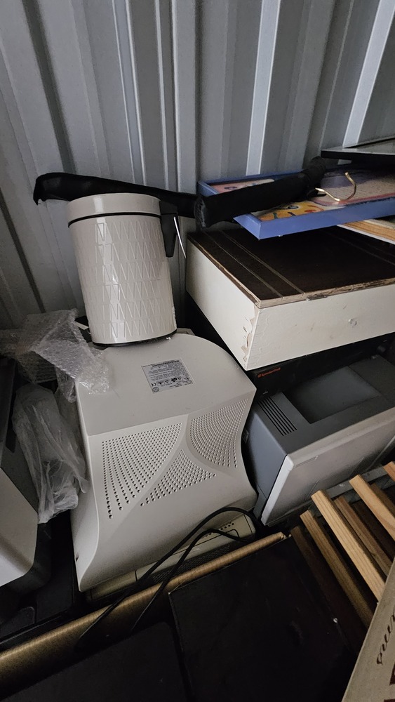 Magenta Storage Self storage auction IB-7380 24