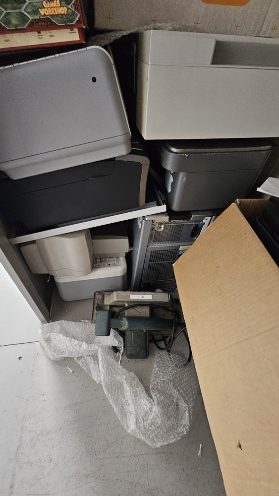 Magenta Storage storage facility unit auction IB-7380 46