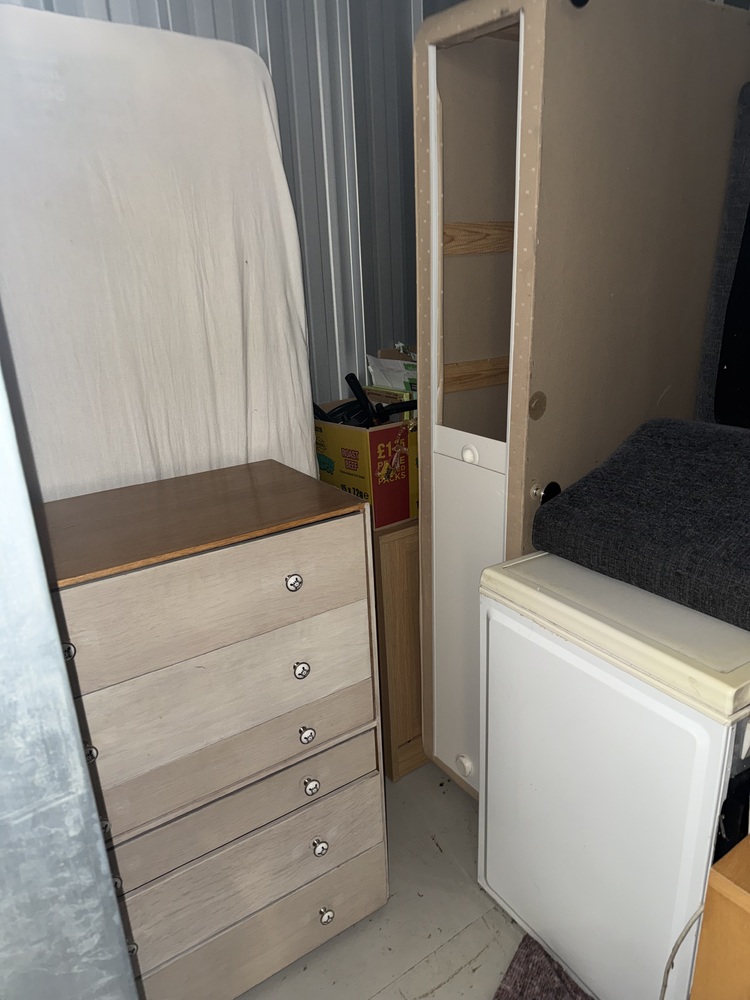 ROCHDALE Storage auction IB-1732