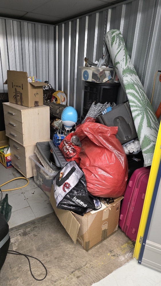 TRAFFORD Self storage auction IB-1364