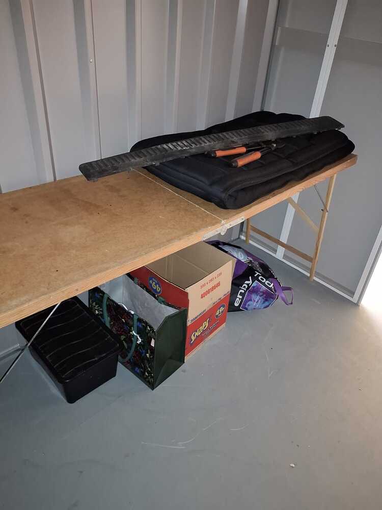 Sheffield Storage auction IB-6786