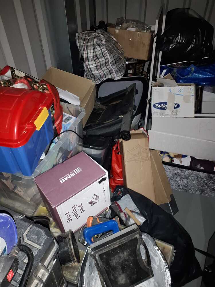 Burton Upon Trent Self storage unit auction IB-5318