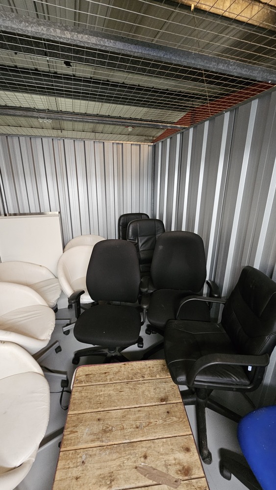 Magenta Storage storage facility unit auction IB-3473