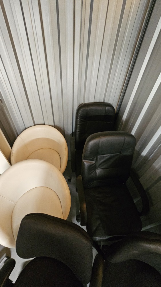 Magenta Storage Storage auction IB-3473 10