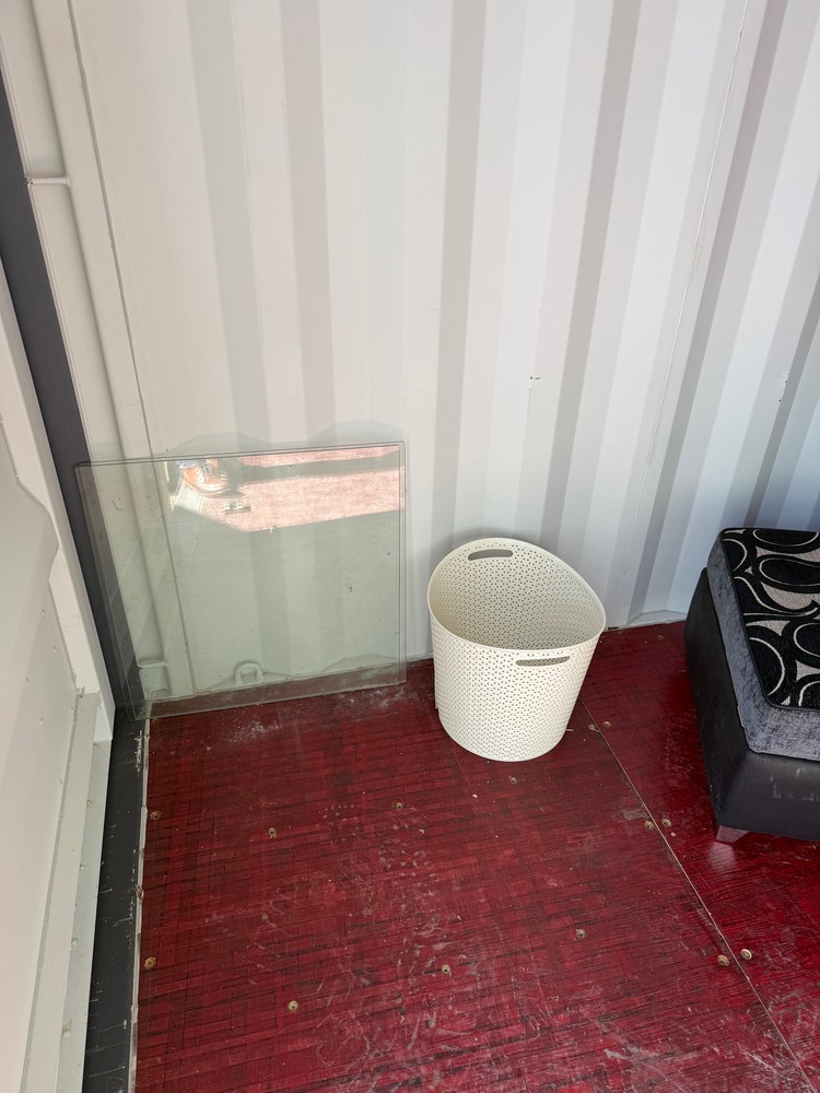 Exhall Coventry Self storage auction IB-6477