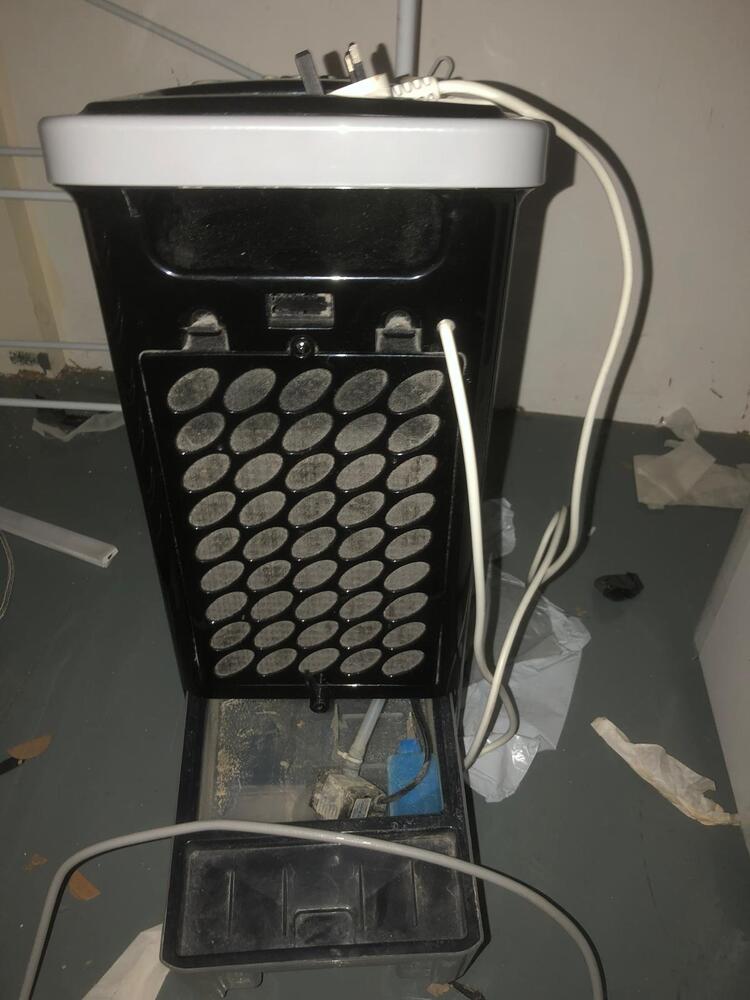 Acton Self storage unit auction IB-6784 13