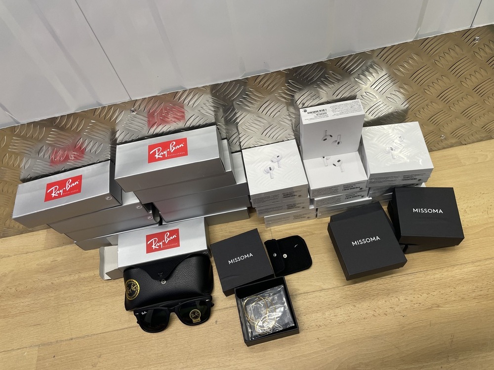 Acton Storage Unit auction IB-7482 12