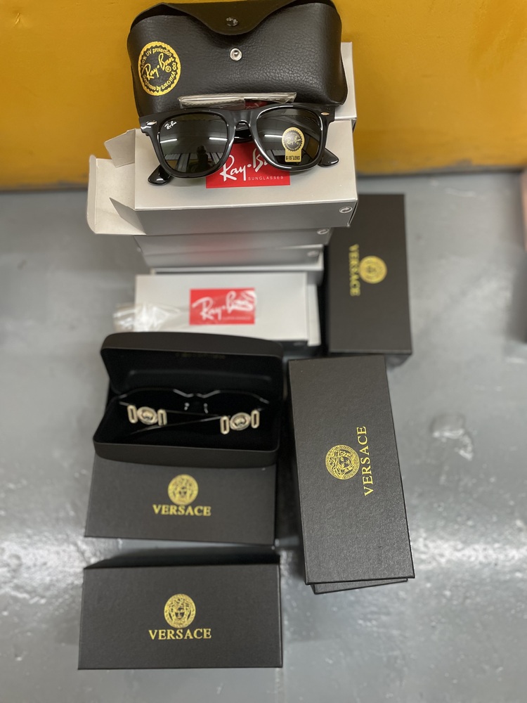 Acton Self storage unit auction IB-1103 13