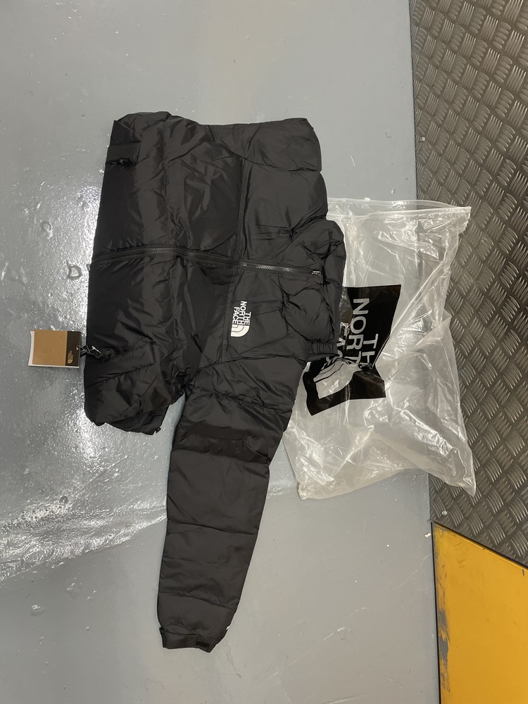 Acton Self storage auction IB-1103 24