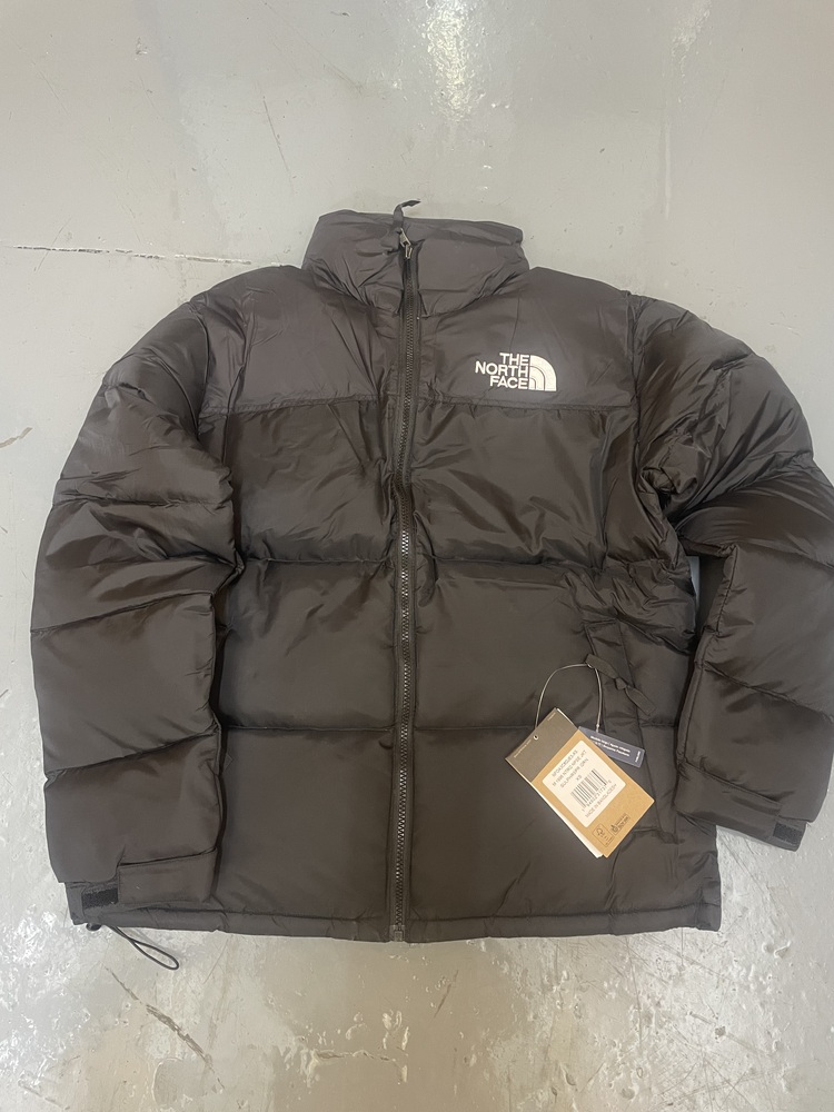 Acton Self storage auction IB-5670 14