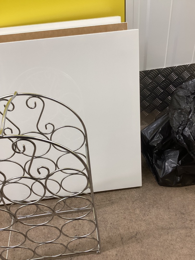 Colvilles East Kilbride Storage auction IB-2779 40